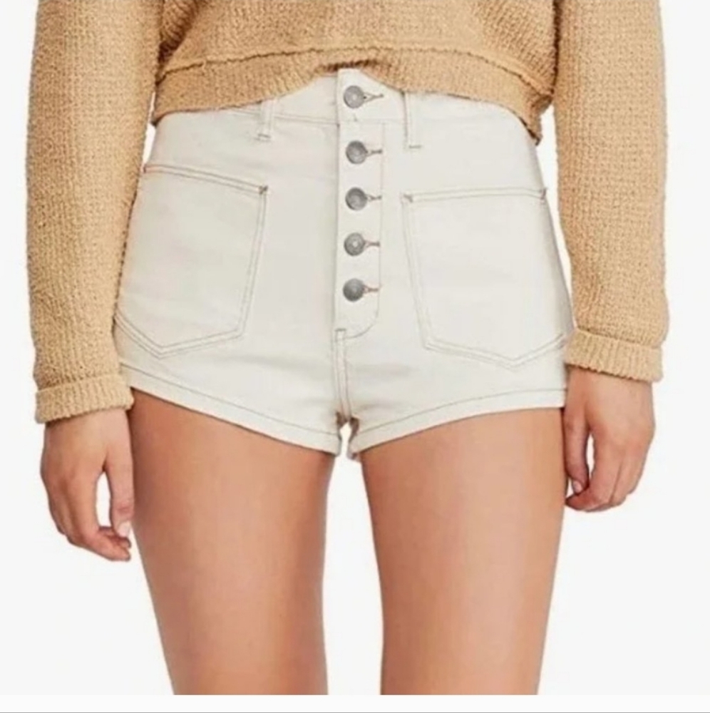We The Free Bridgette Jean short Shorts - 24 NWT